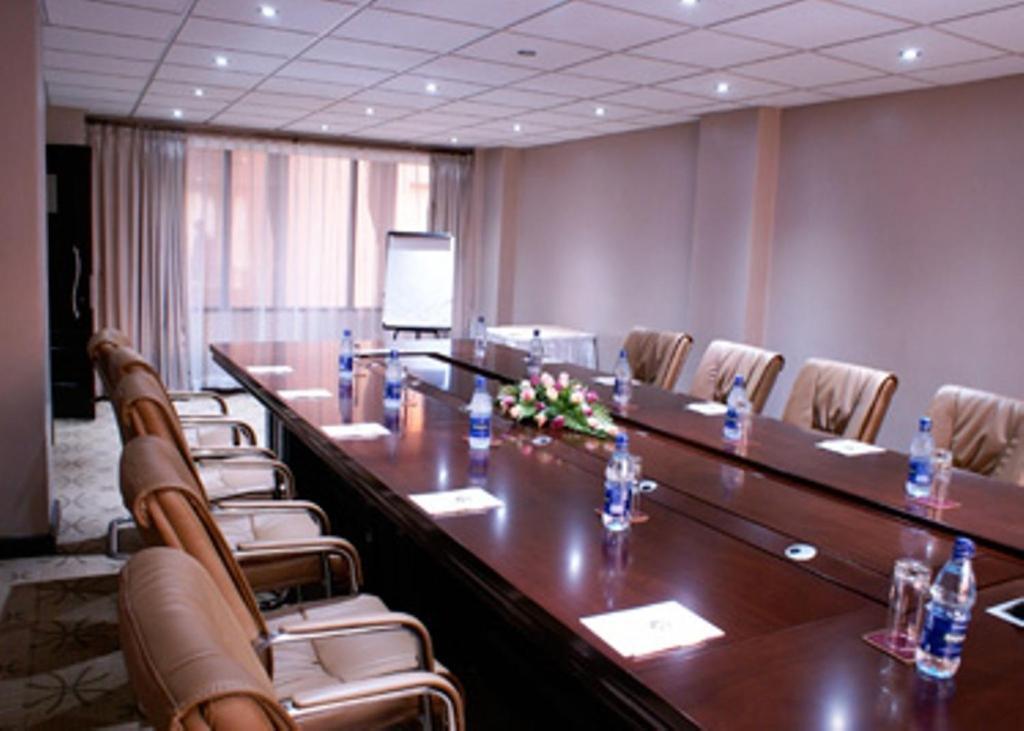 The Clarion Hotel Nairobi Esterno foto